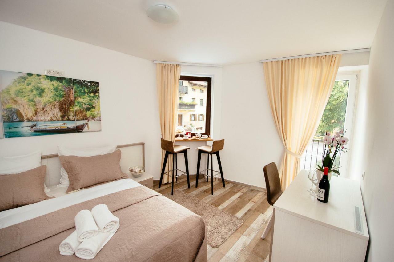 Sunny Rooms Most Na Soci Ngoại thất bức ảnh