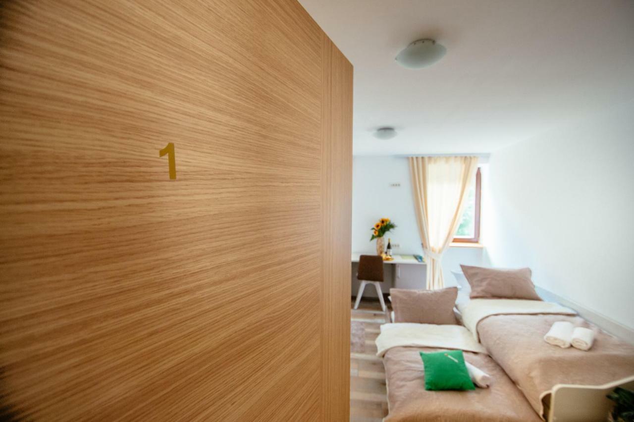 Sunny Rooms Most Na Soci Ngoại thất bức ảnh